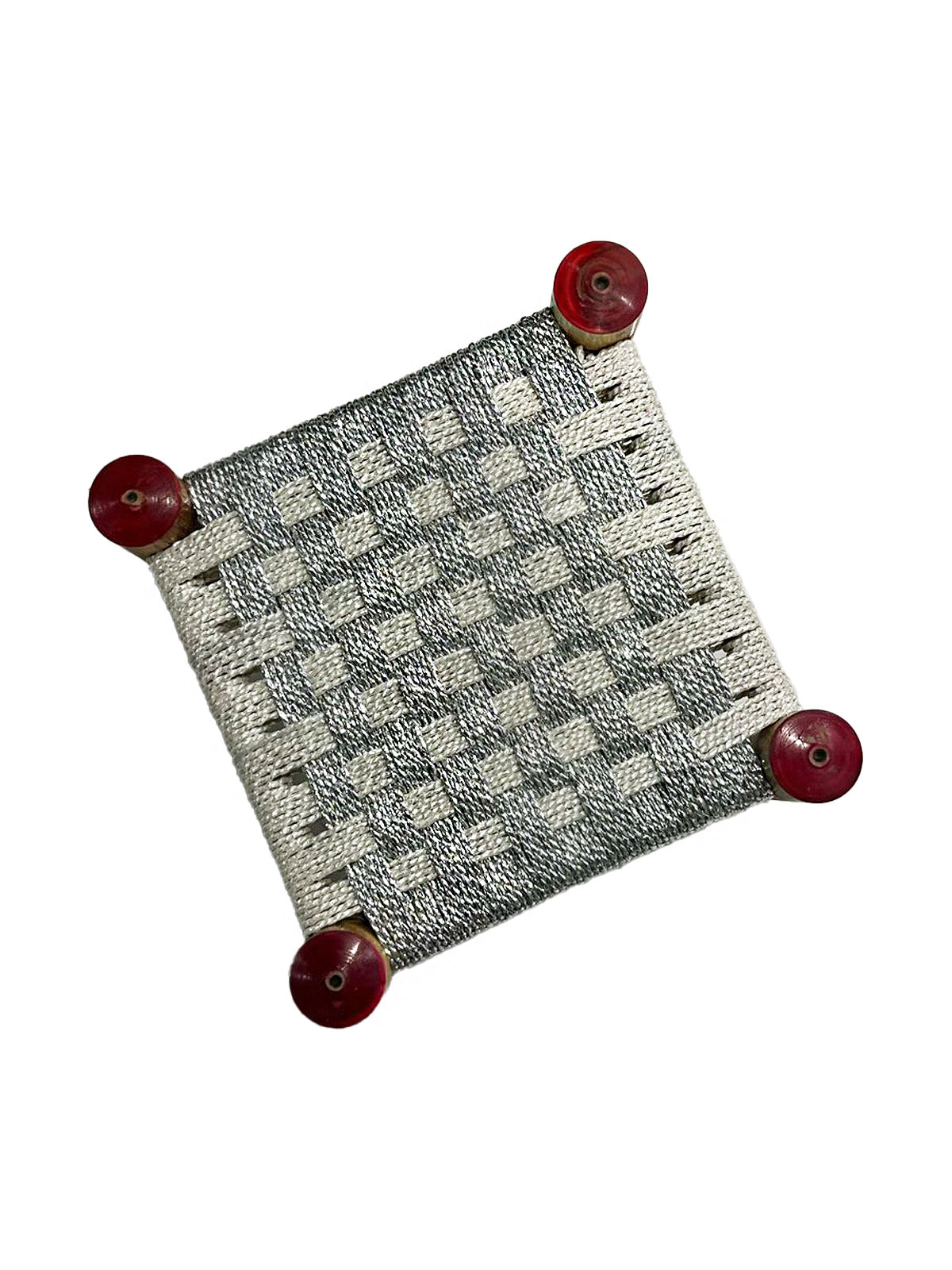 Milky White and Silver Checkered Peerhi